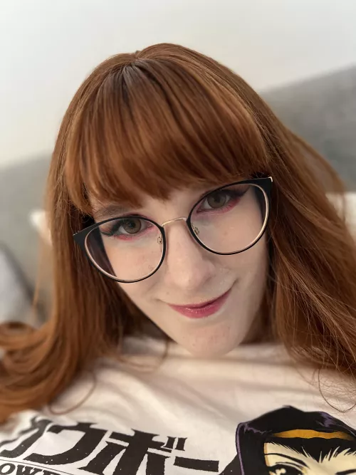 Just me in my bed by curvy_cinnamon