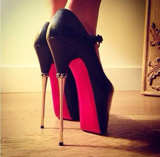 Laboutin Stilettos Are Mind Blowing posted by paulapax