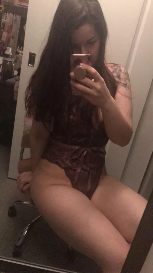 Popping my posting cherry 🥰 can I get a warm welcome?? by Pandataco420