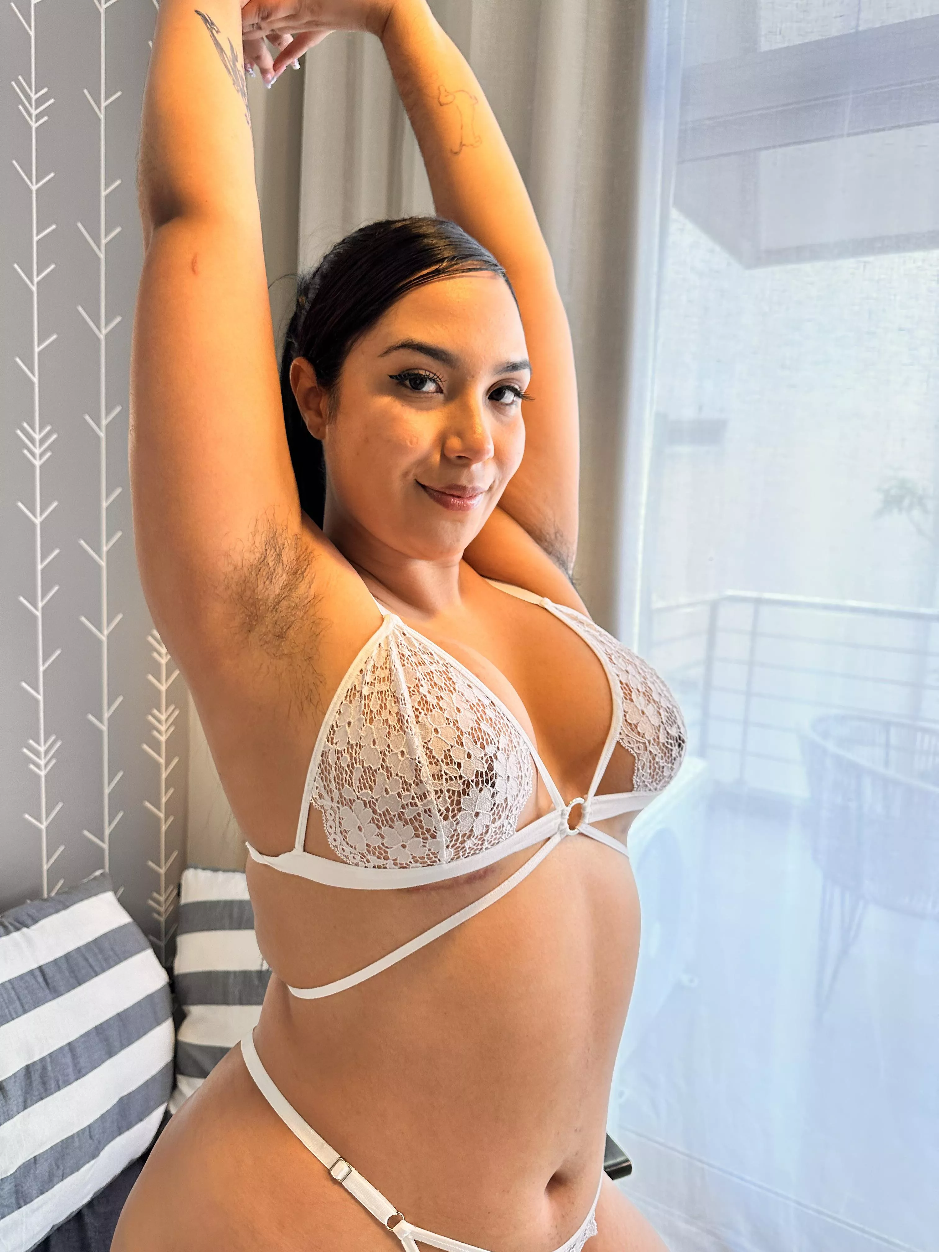 Smell so good🤤 posted by Reggie-Kitty