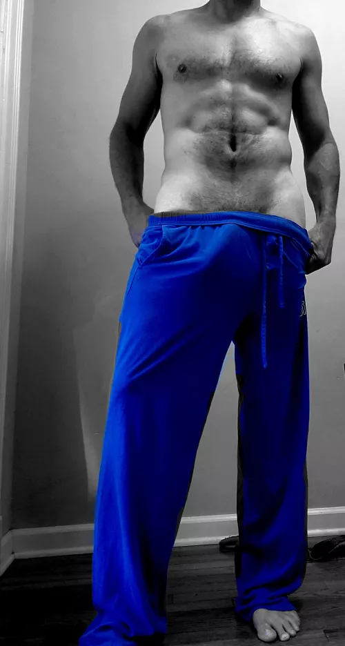 Come on and let's strip off those Tuesday blues [43][m] by sorta_round_3