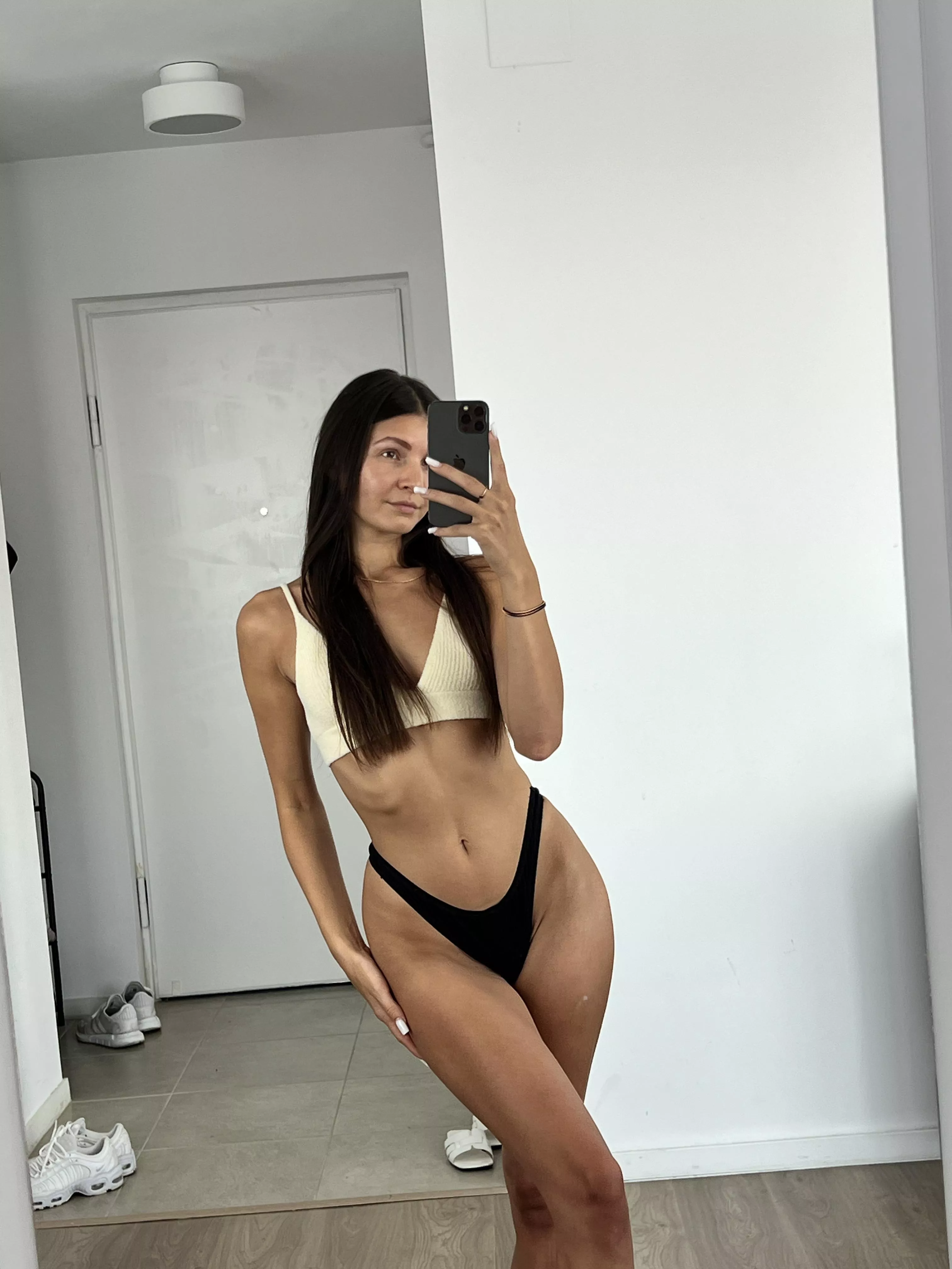 Do you think I'm fit enough to arouse your desire? posted by BitterActz