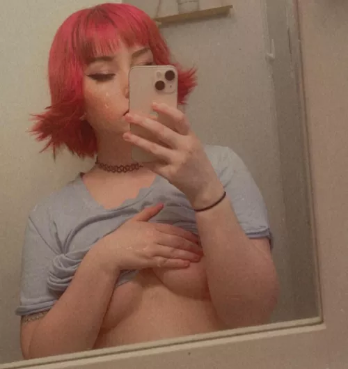 Do you think pink is my color ? by kattland13