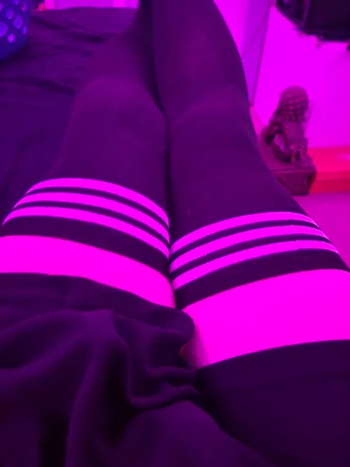 God I wish there were cute Boys at my school by Faen62