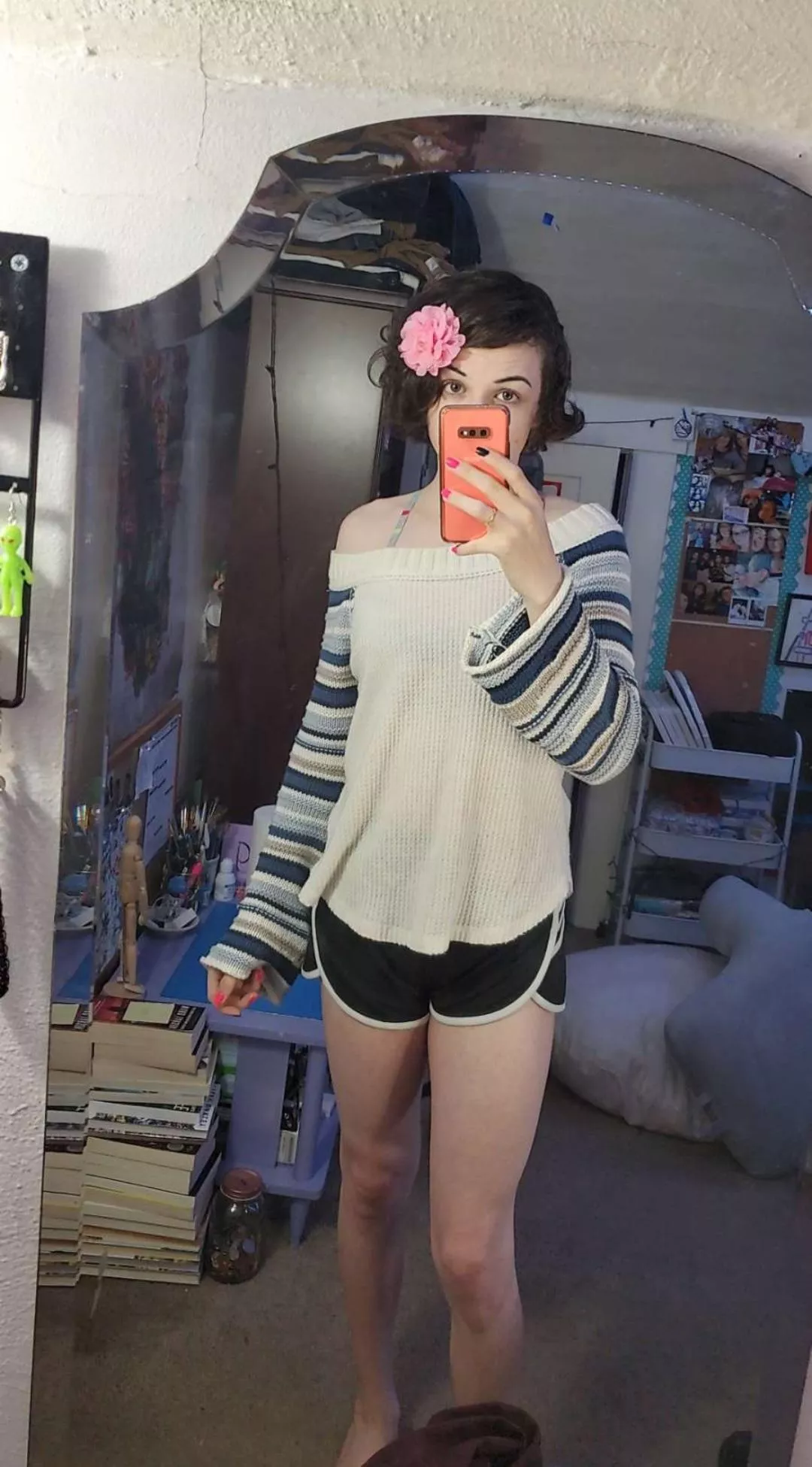 I love when my hair curls like this😍 posted by excitedrepublis