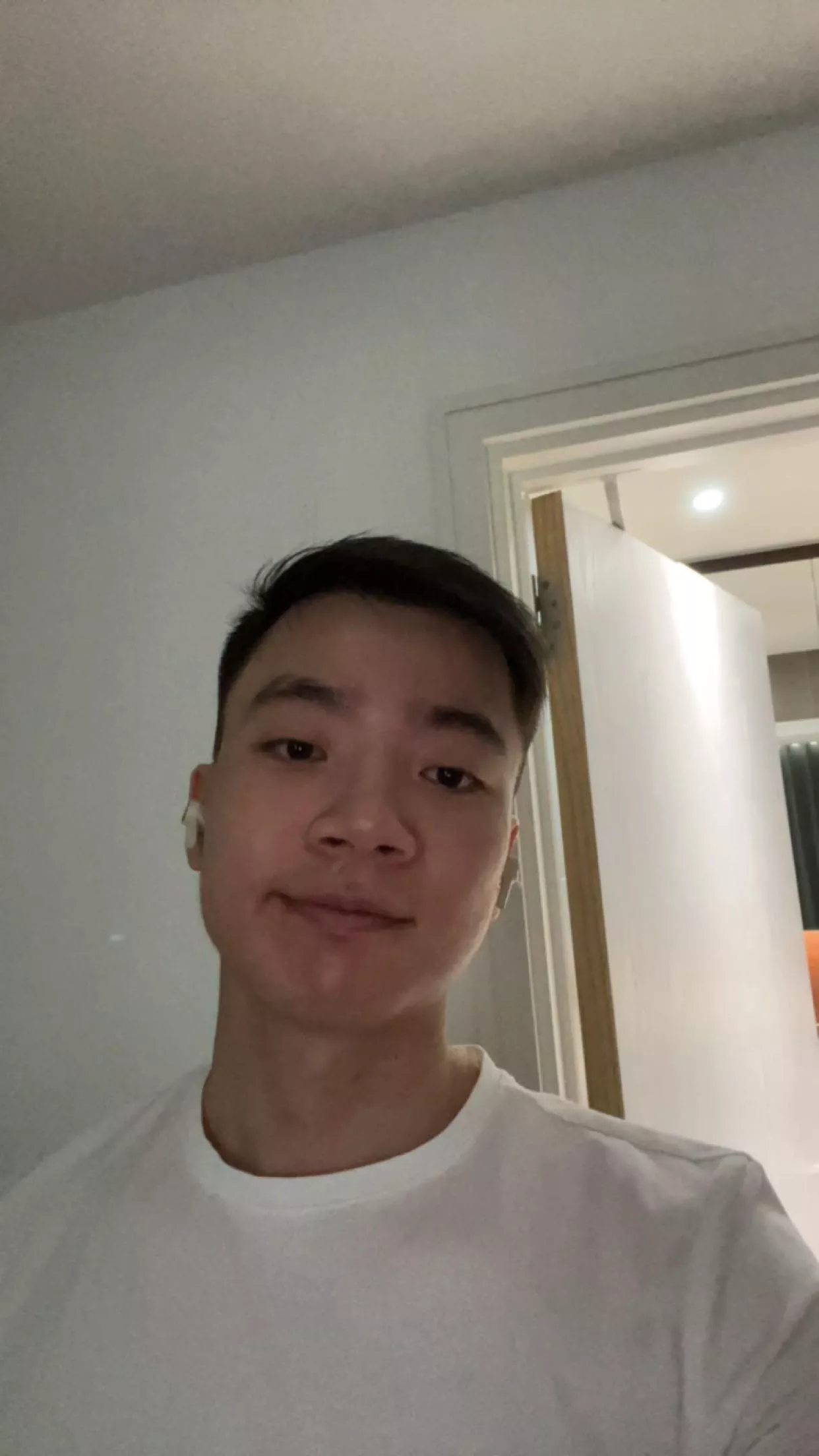 Just had my haircut today :) posted by daqi7202