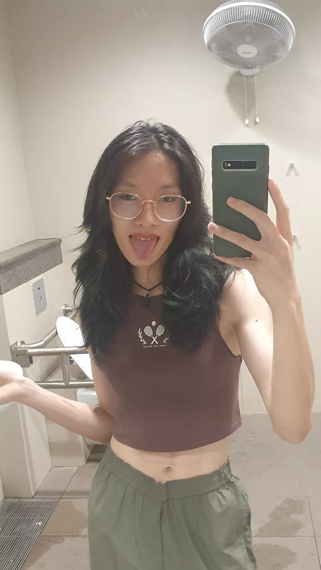 Like my new glasses? 🤓 posted by WishyWashyShark