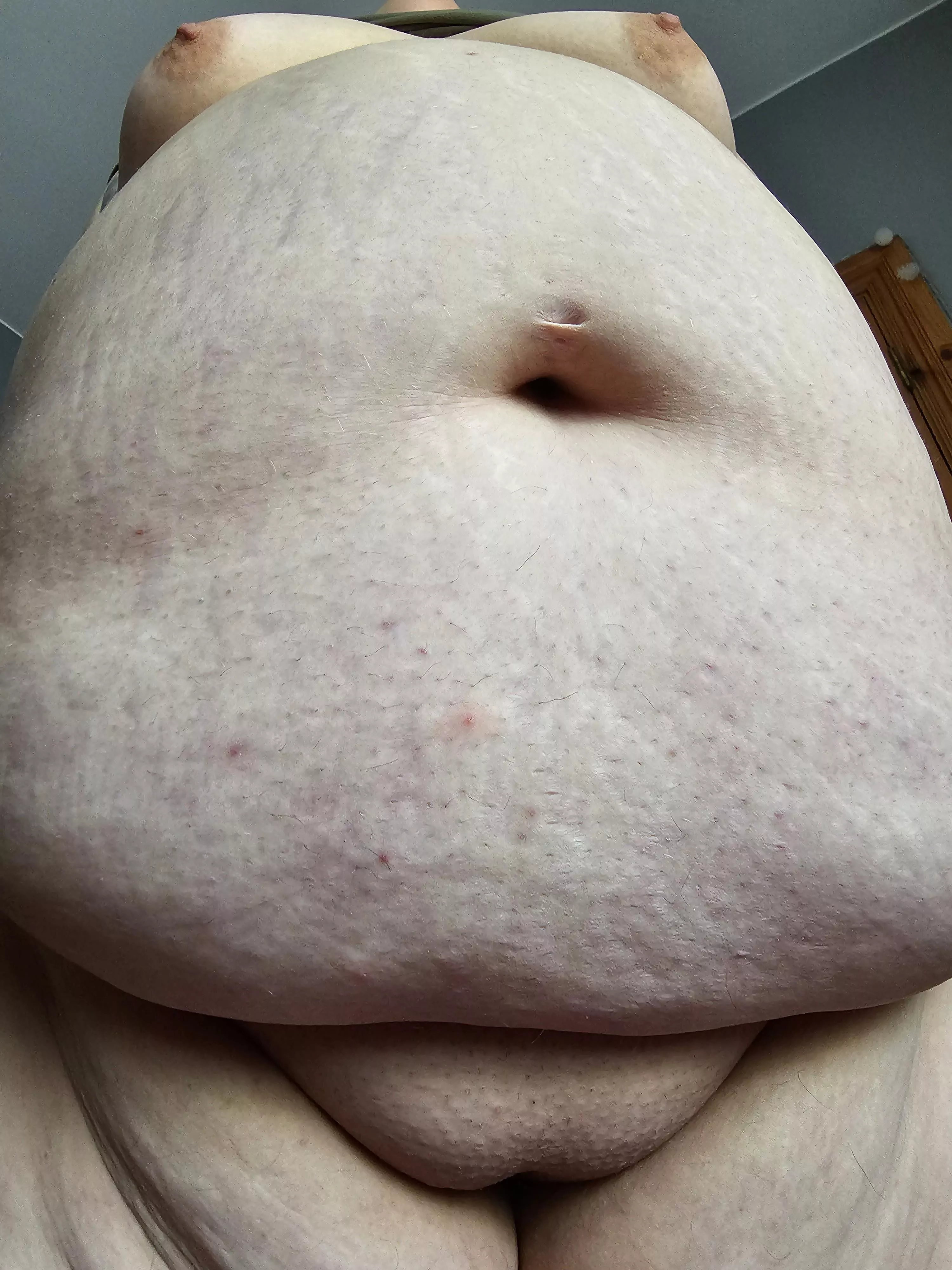 Lunch inside posted by agnesbbwqueen