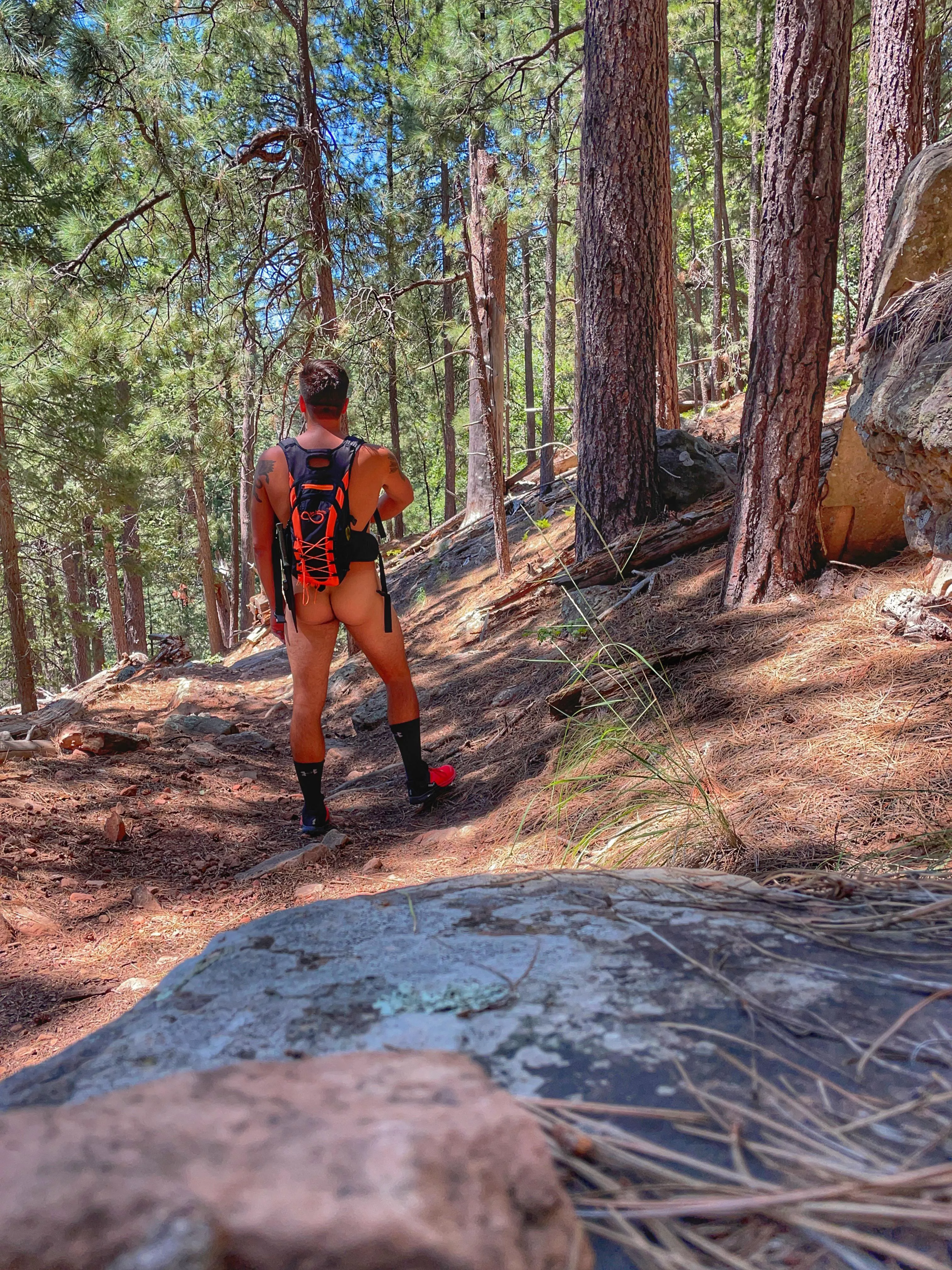 Mogollon Rim Nude Hike 🙌🏽 posted by Brewce_Wayne