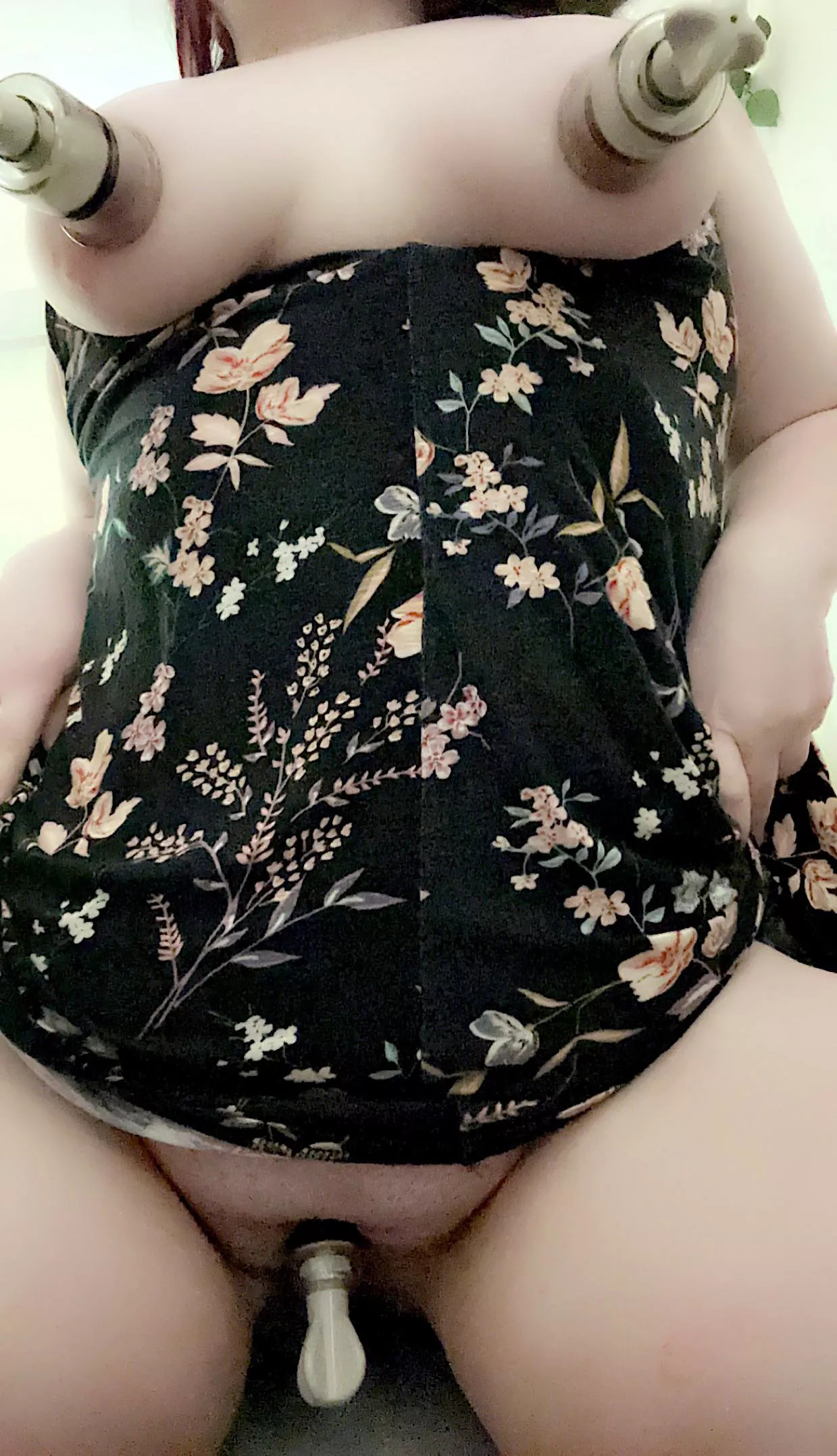 Pumping feels too good rn🤤 posted by sluttysiidneyy