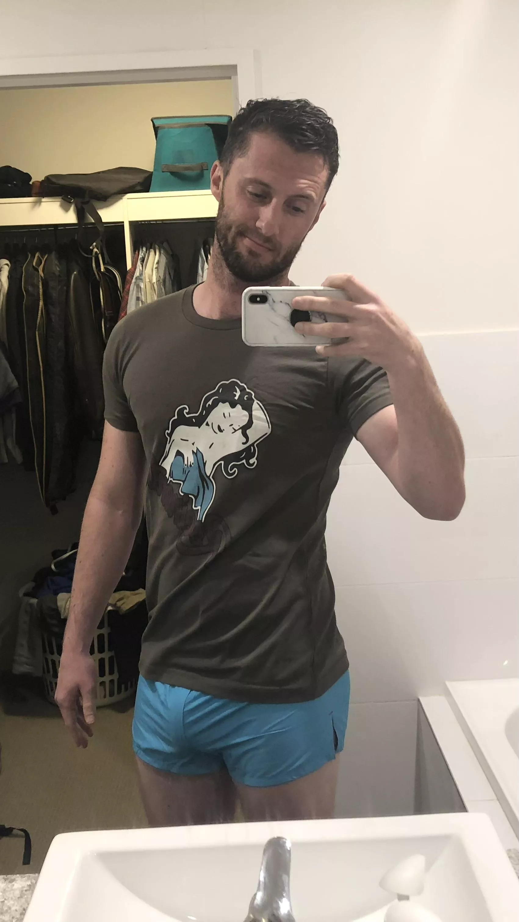 Tight shorts [30’s] posted by IndependenceEasy7036