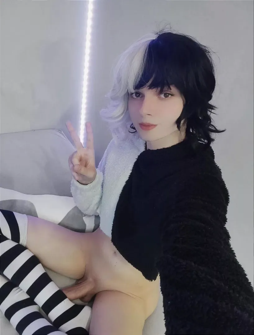 Would u let me suck your cock? 🥺 by MaxHamster69