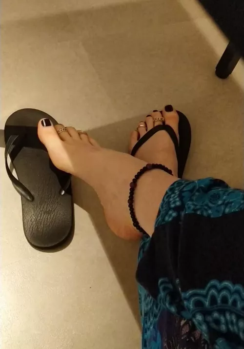 Fresh pedicure and toe rings 😋 by FemboyFootPrincess