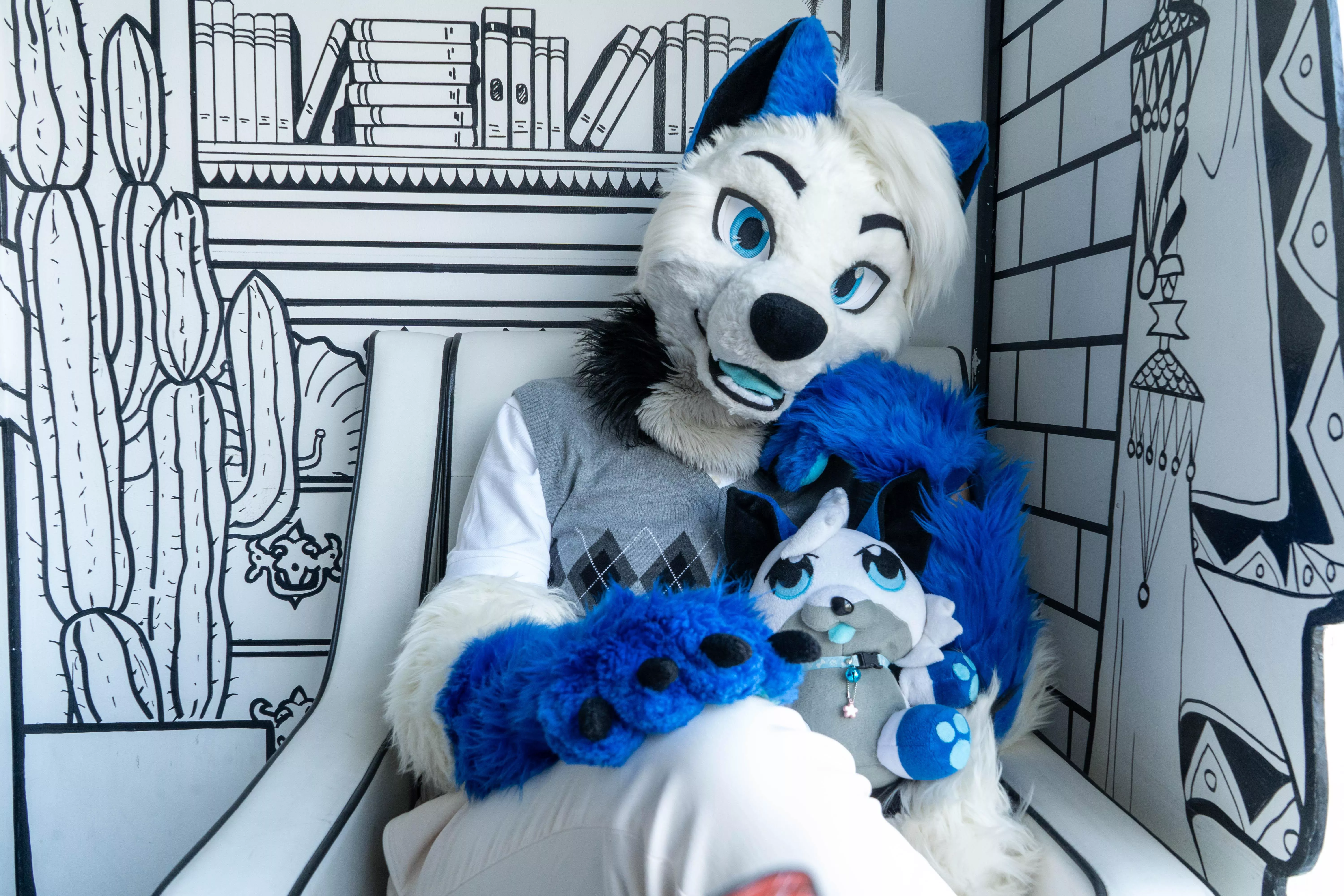 Just me and mini me (@MaxKaneTraveler) posted by MaxKaneAdventure