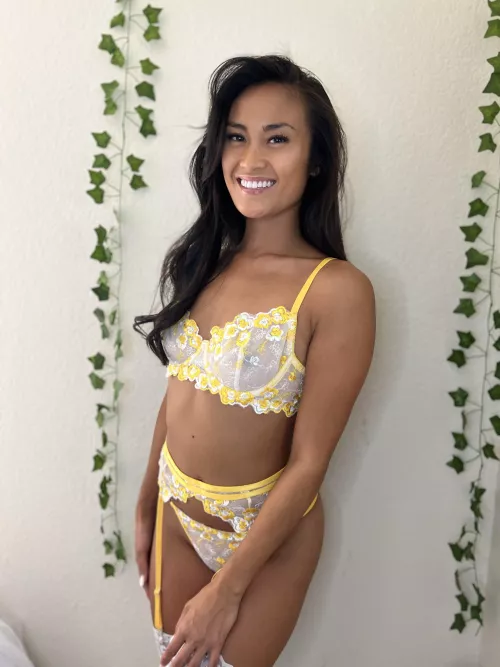 Let's play something naughty by sunshinesinaxo