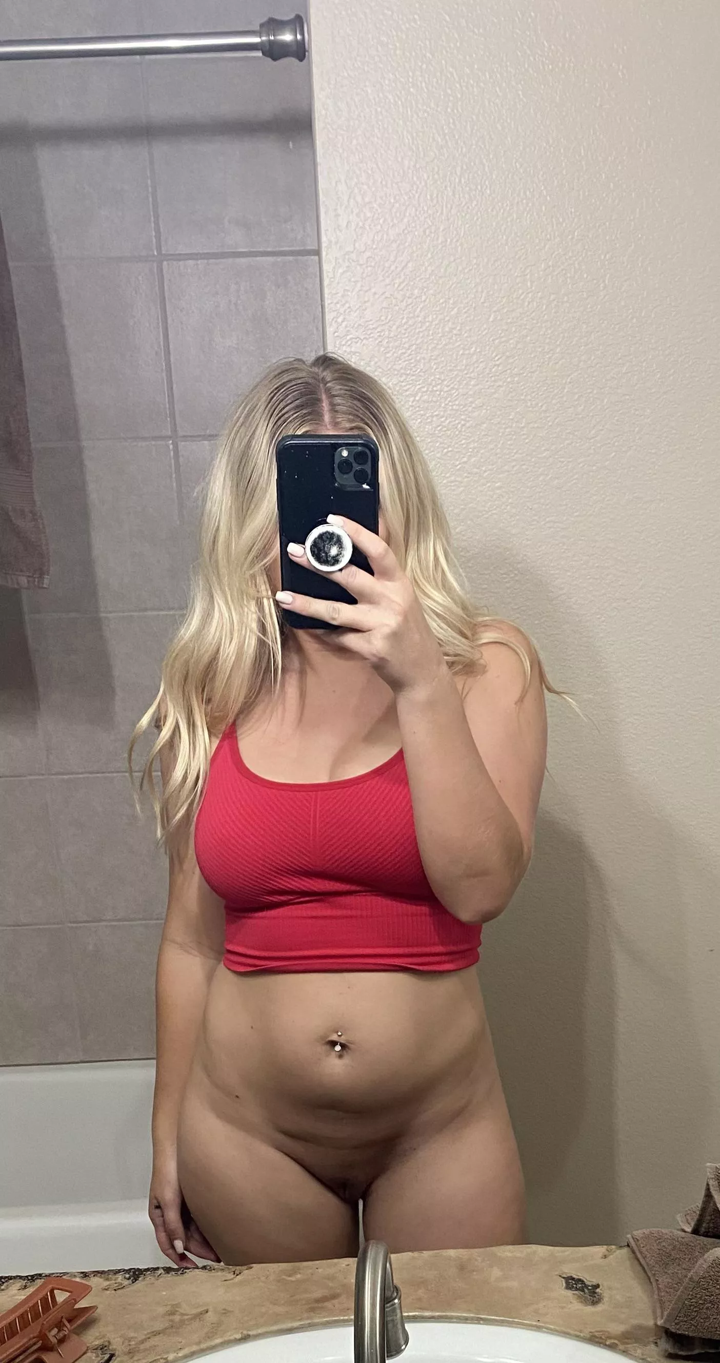 Undress me posted by Therok-789