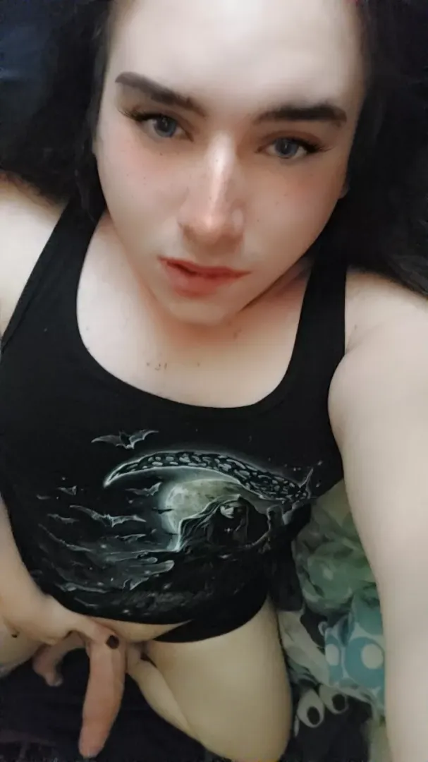 Want some breakfast? 😘 feel free to say hello 🖤 by MicaMelody