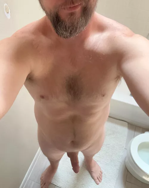 (39)What would you do if you walked into the bathroom & I was like this? by DadBod28328