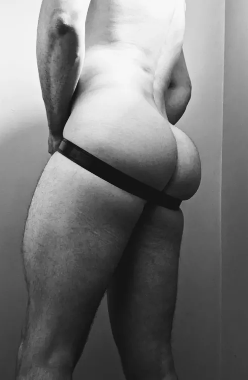 Been told I have a good ass - what do you think? [30] by replicant_pseudonym