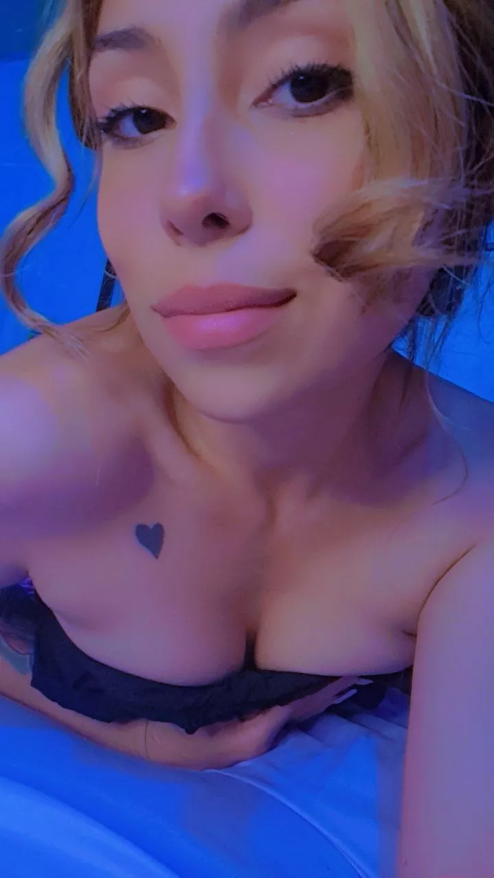 Downblouse view is perfect for titty fucking posted by Comfortable-Hour-682