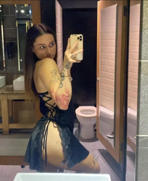 Felt naughty in this dress last night x by immenseaversion