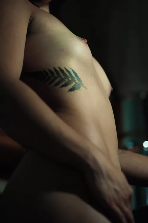 feminine form study by hijinxuphigh