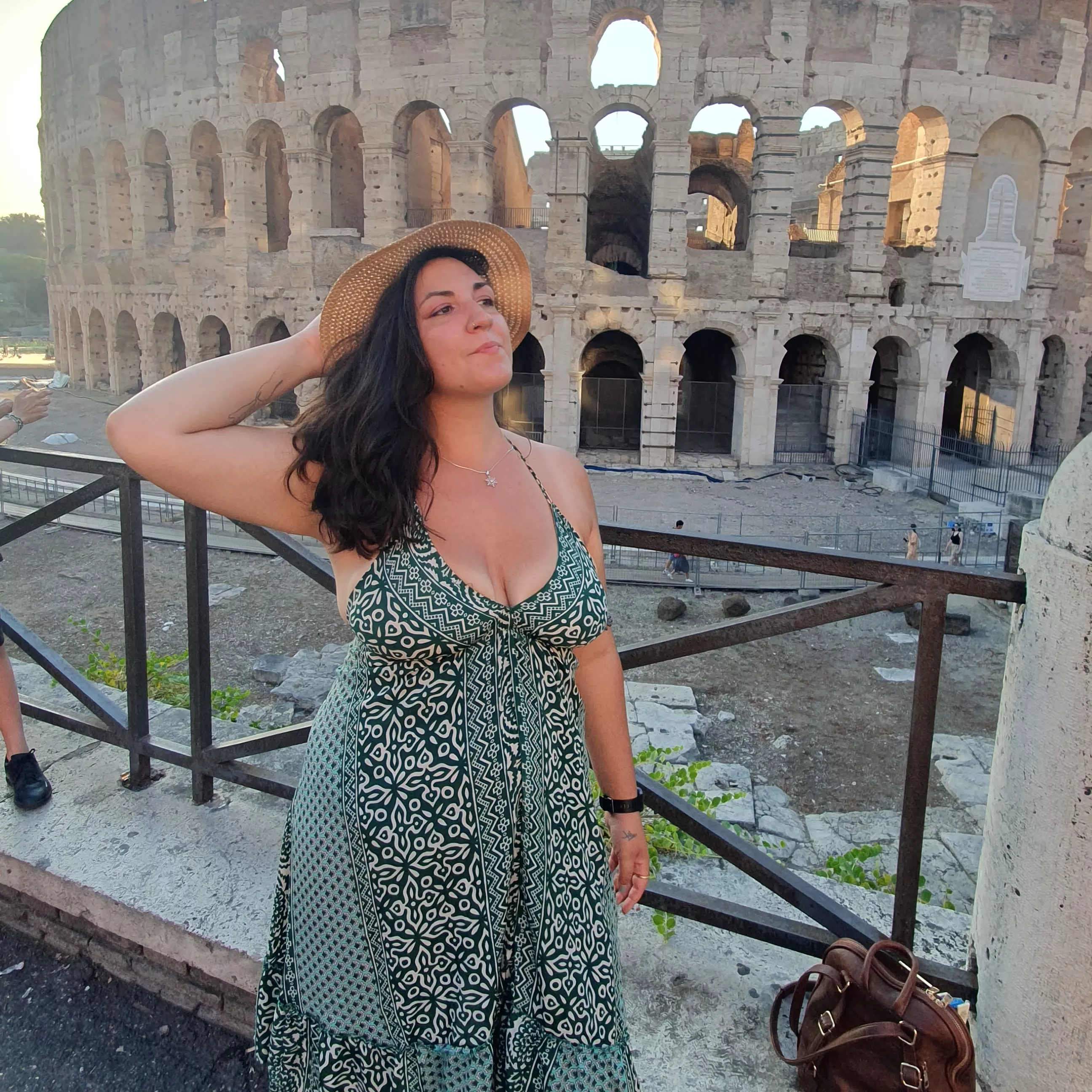 Found a dress that can hold for the day but my neck won't appreciate 🤣 posted by Aria_deme