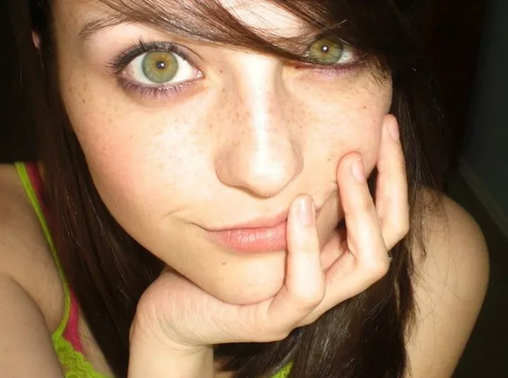 Green Eyes posted by Aurallyrecycle575