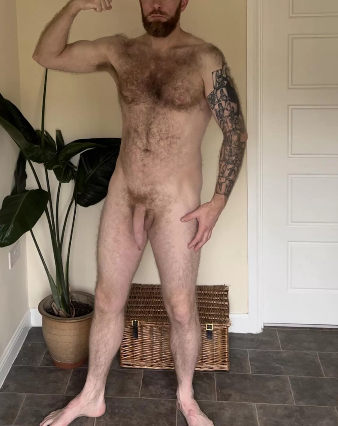 Happy Friday Eve! Let’s celebrate by getting naked together! posted by gbrad1983