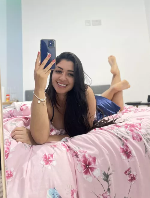 How many loads would you bust on these feet by siwag6