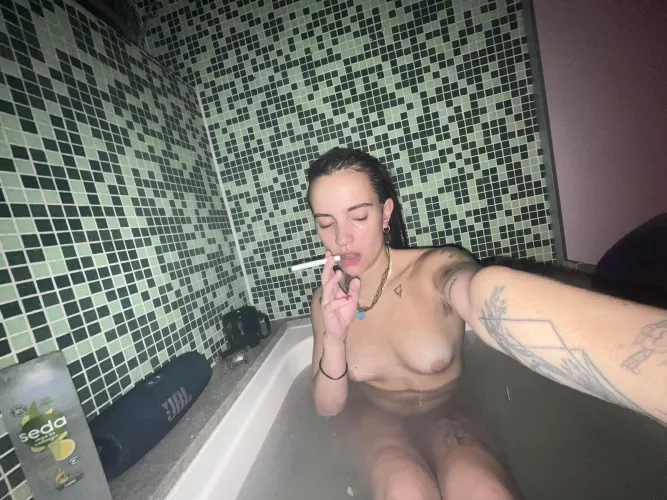 I hope any older dude choose my naturals tits over big fake ones by yourcutealessia