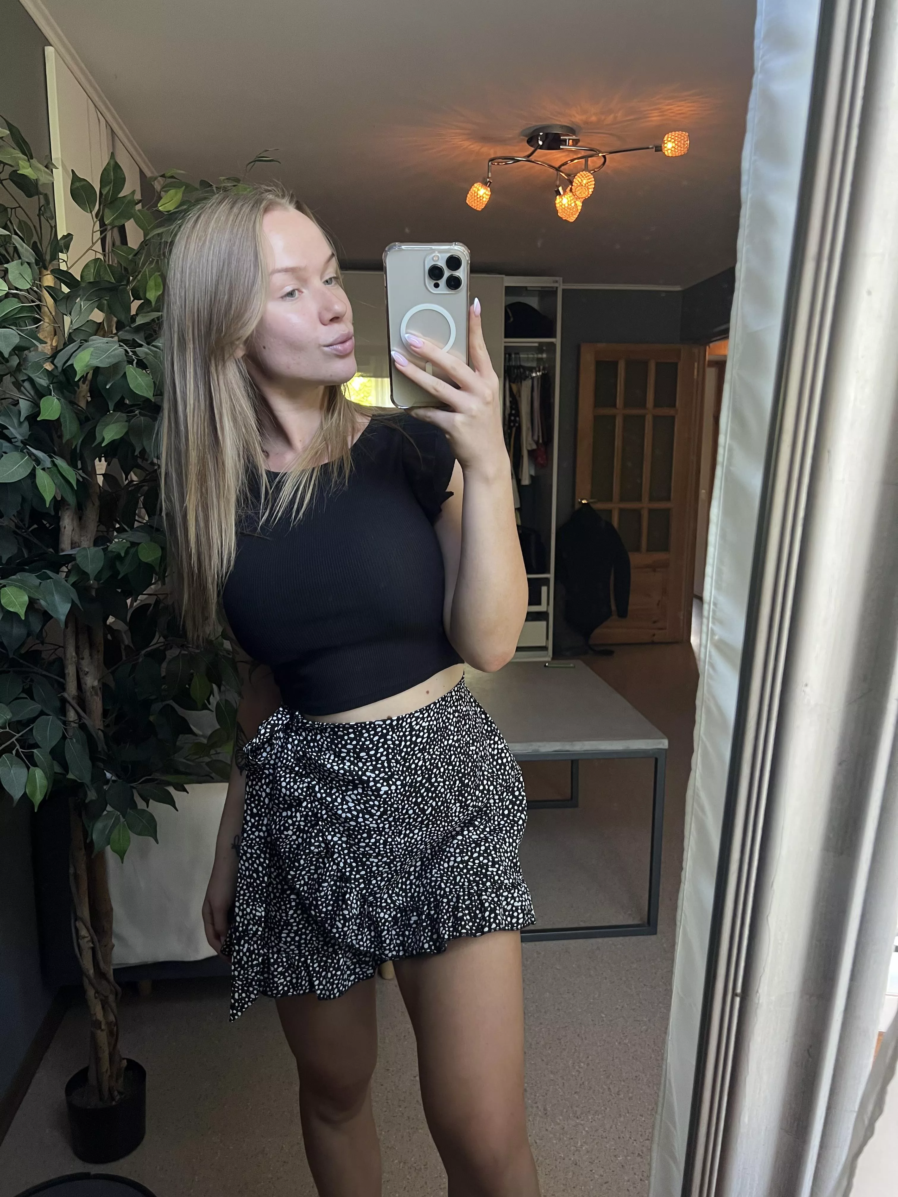 IUTR cute skirt 💗 posted by EmbarrassedBuy8407