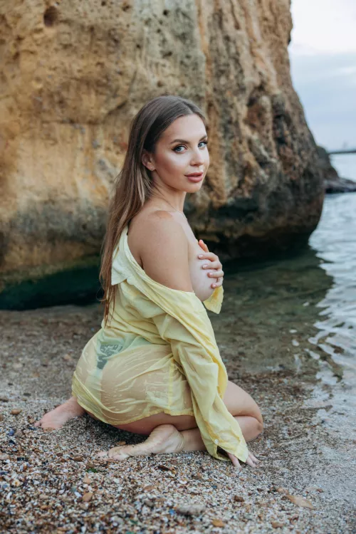 Looking for some naughty company? 😜 by OkMontor