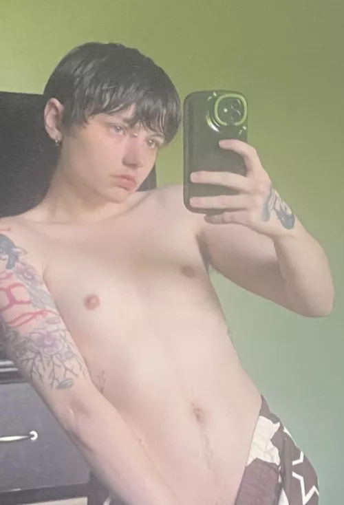 Oh hi again 🫣 thanks for the warm welcome by Sidewalk-Safari