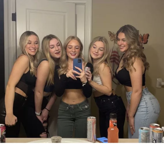 Selfie Friends [5] by Immediate-Ad-3472