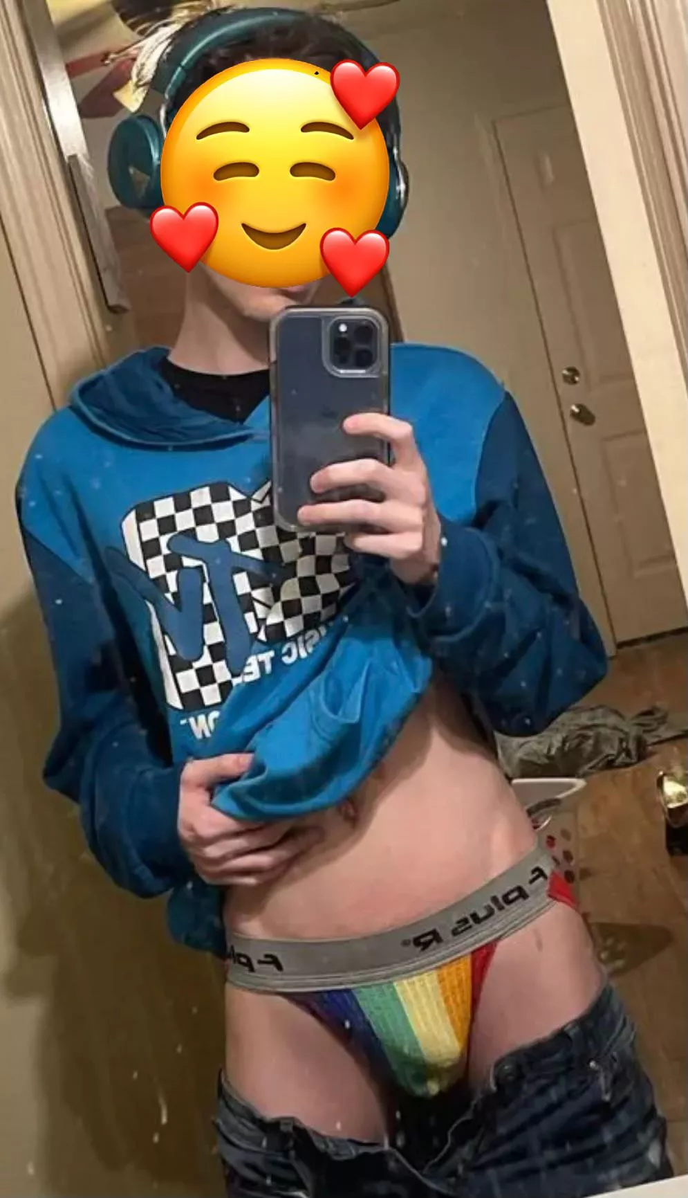 someone clean my mirror please? posted by JaxandNiko