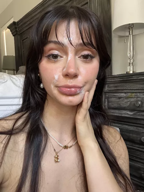 took it to the face like a good girl ;) by InfiniteWeek8657