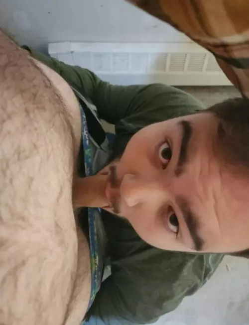 Who wants to be sucked next? by ab_bearcub