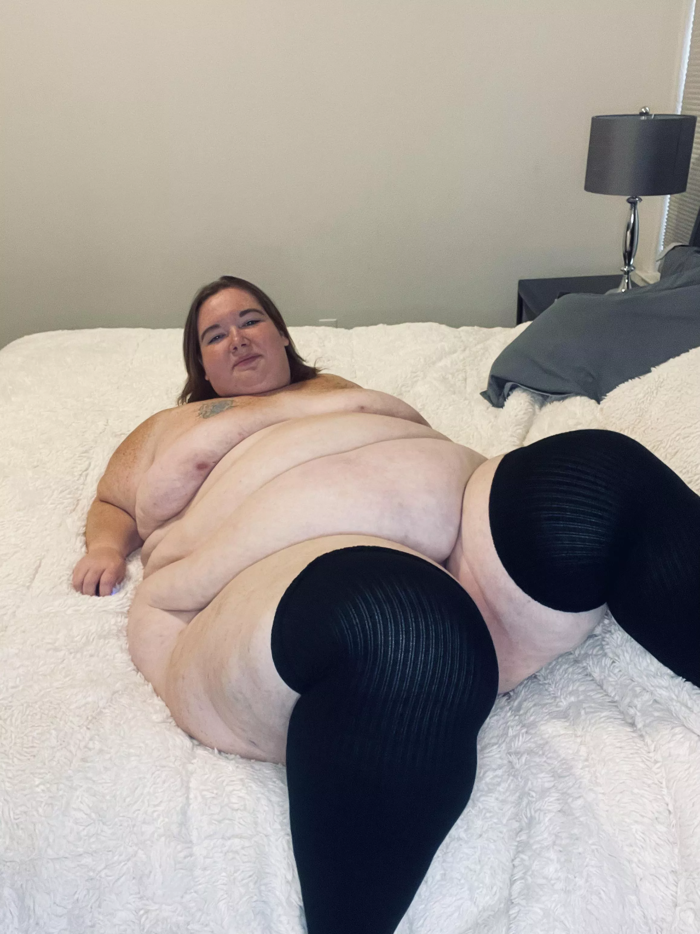 Would you want to see me in your bed? 🥵 posted by CreamStuffedBaby