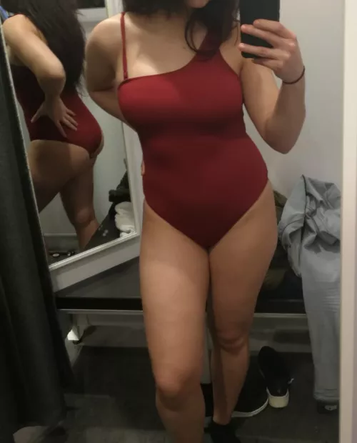 Changing room mirrors are the best to see more! by LatinaCeltic