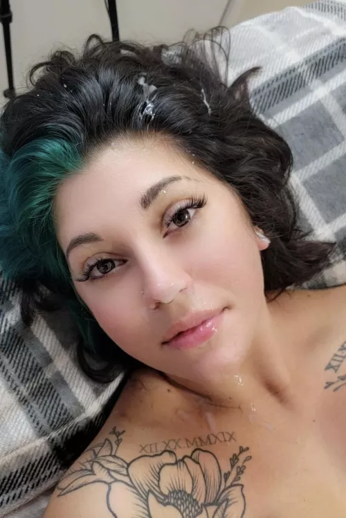 do I look pretty with cum on my face by kaynatrix