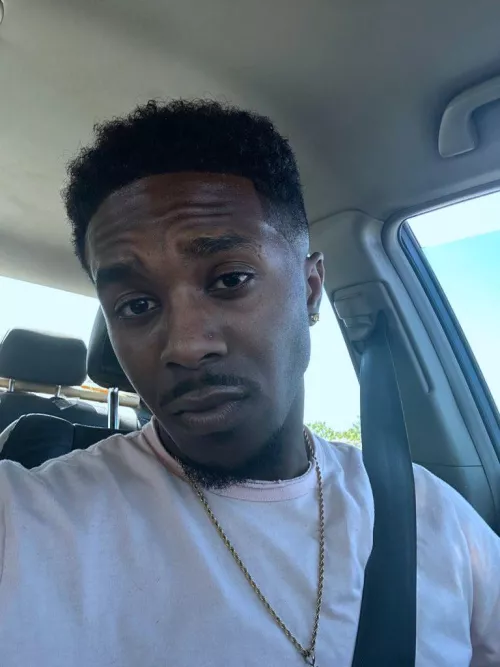 Do you think I’m handsome? by droolingBBC