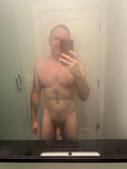 Freshly Showered by No-Amphibian689