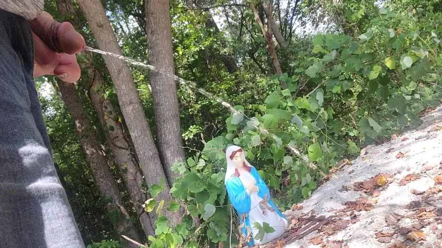 Holy water by mandorando777