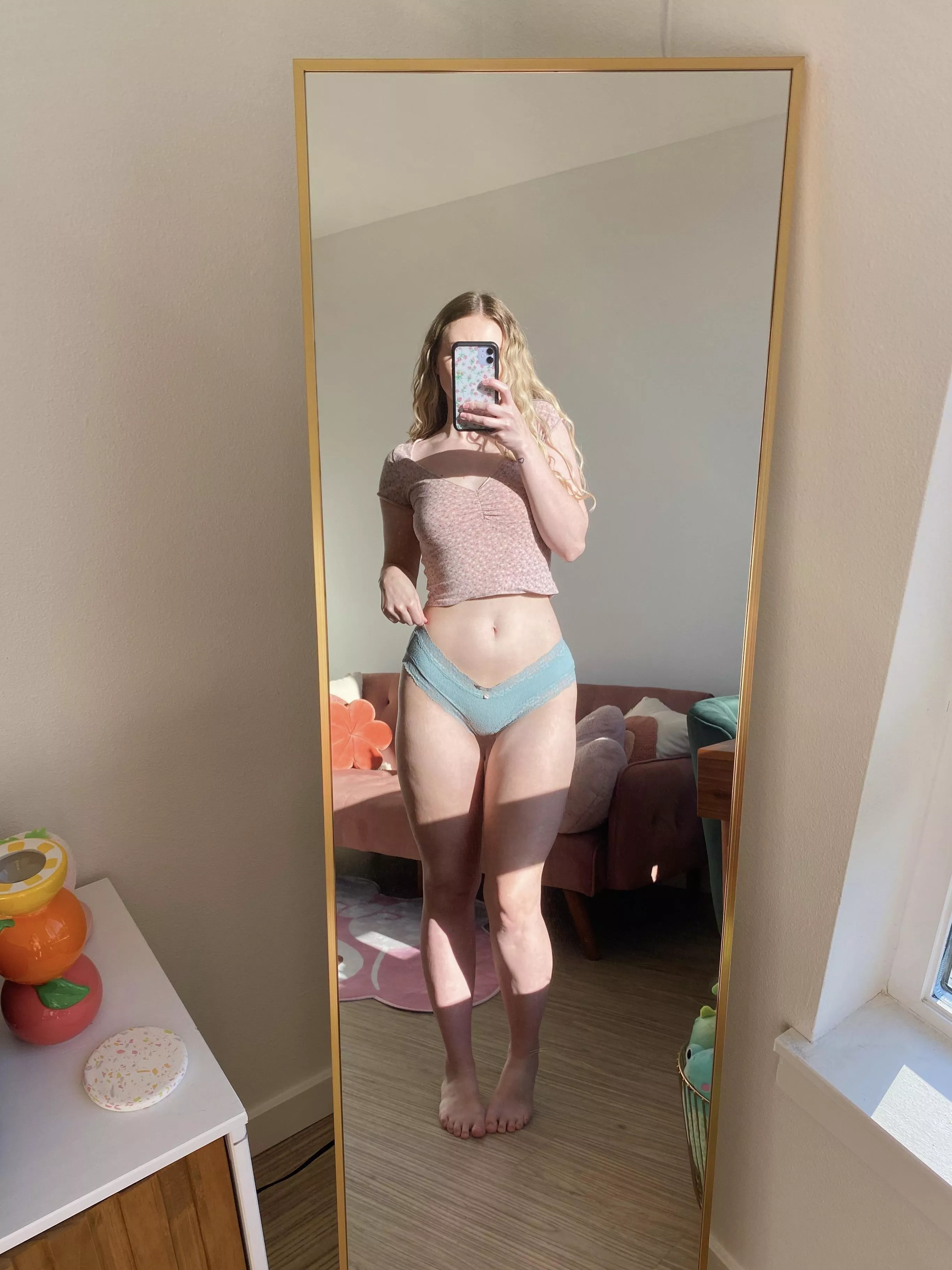 i feel so good in just a crop top and panties [f] posted by flatlacroix2