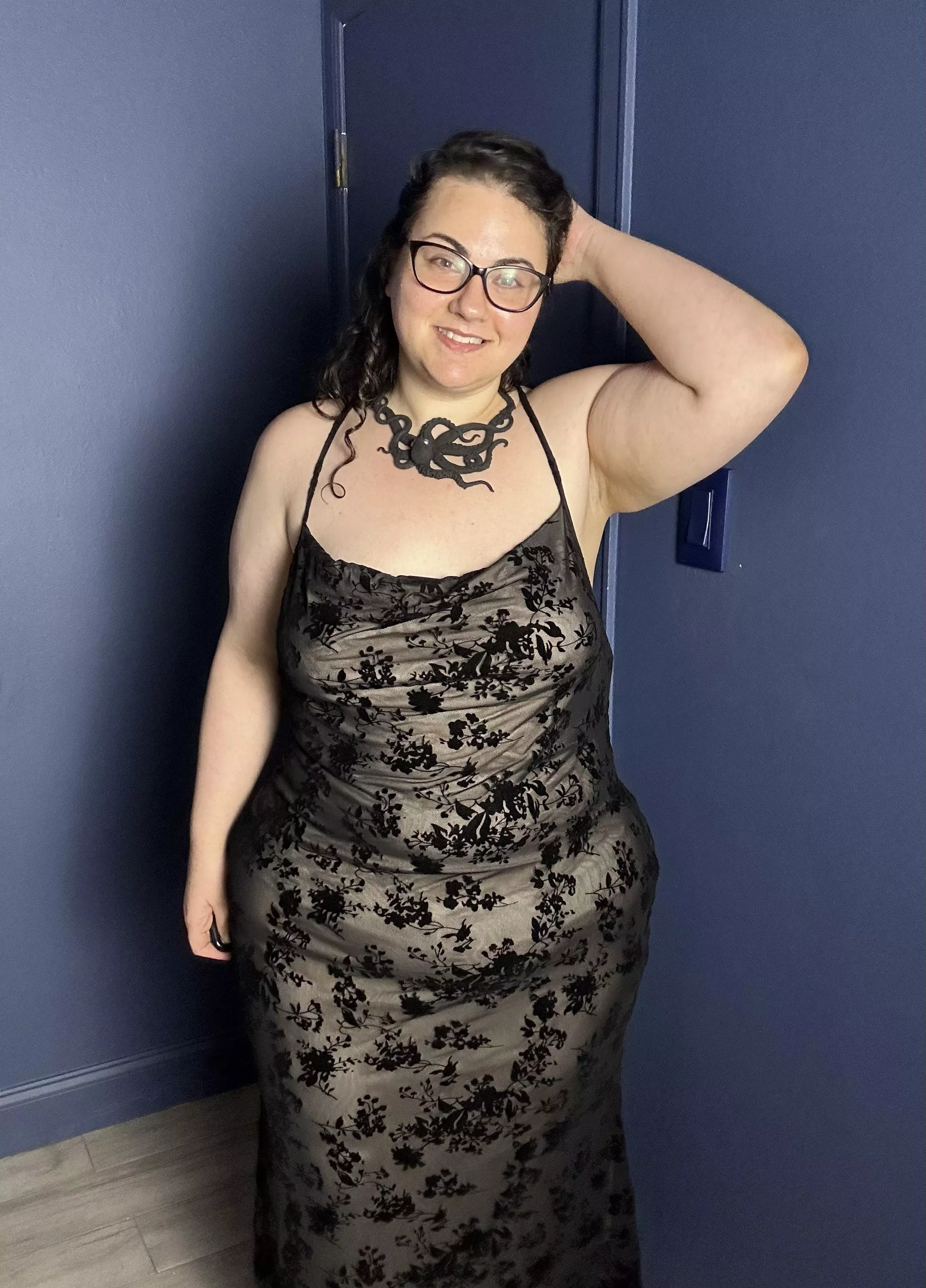 I’m ready for a nice dinner out. posted by KinkyFatHoney