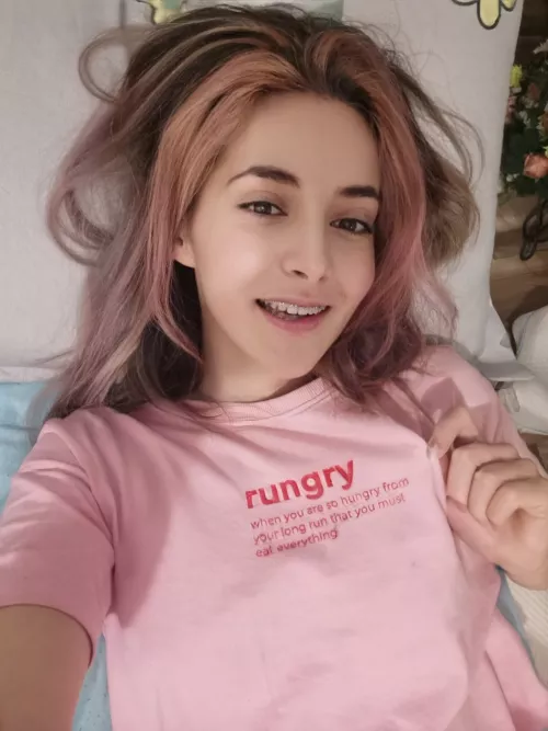 I'm rungry! Xd by miremi137