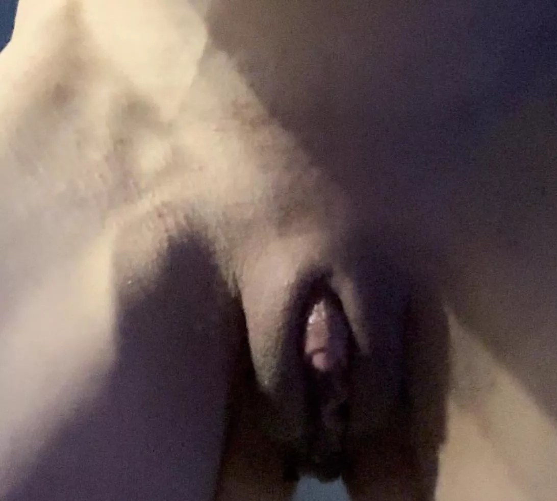 it’s getting harder and the veins are coming out posted by aussie-building05