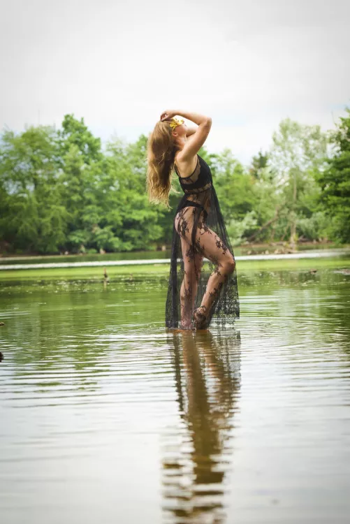 Just Letting The Natural Beauty Sink In by MaskedBeauty42