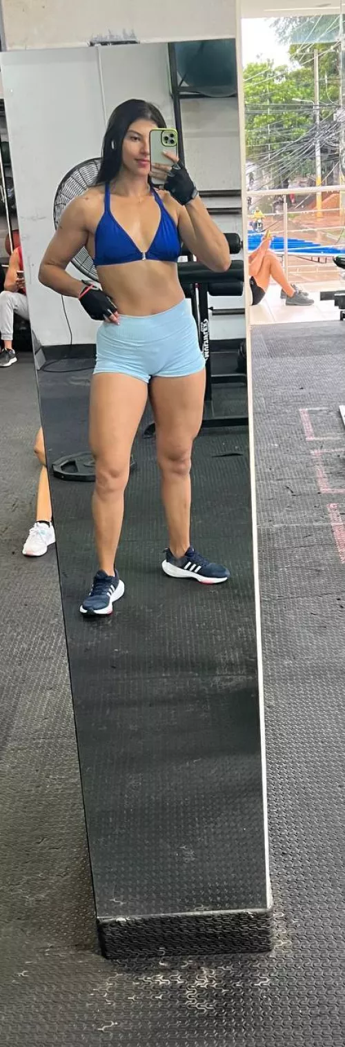 Making sweat look good, one selfie at a time by Ringedsplitter